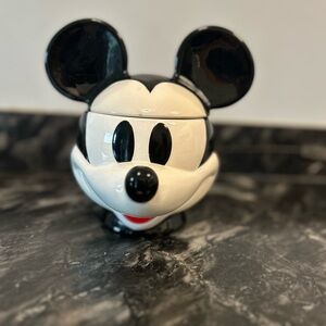 “Used” Retired Scentsy Walt Disney Mickey Mouse Wax Melt Head